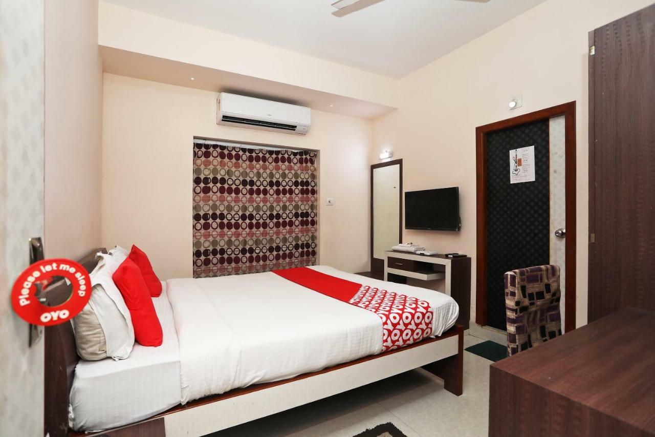 Oyo 30490 Shakuntala Village Resort Bolpur Bagian luar foto
