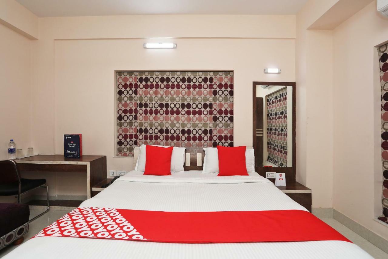 Oyo 30490 Shakuntala Village Resort Bolpur Bagian luar foto